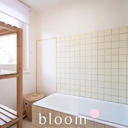 Centre 3 A 2 Pas De La Gare * Nancy